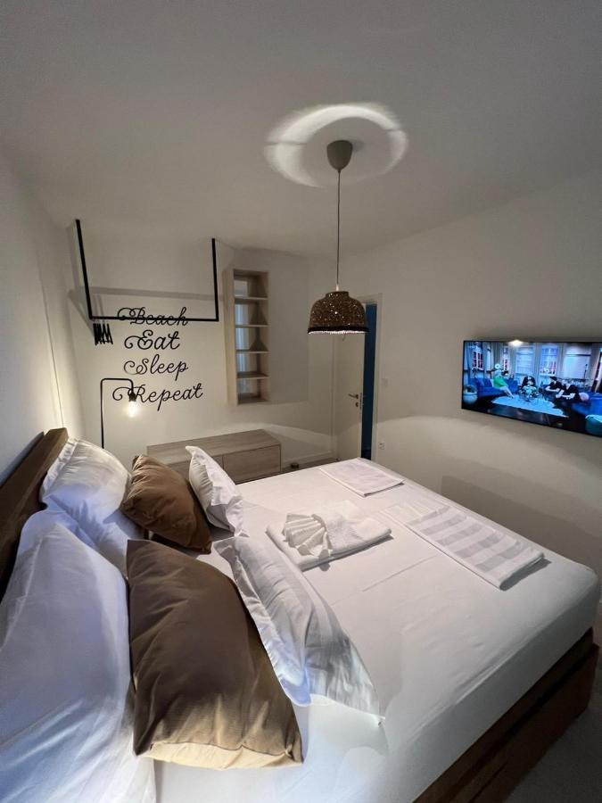 Cube S Apartment