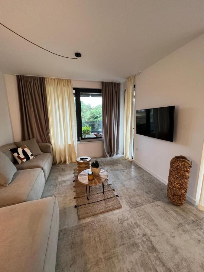 Apartment Cube S