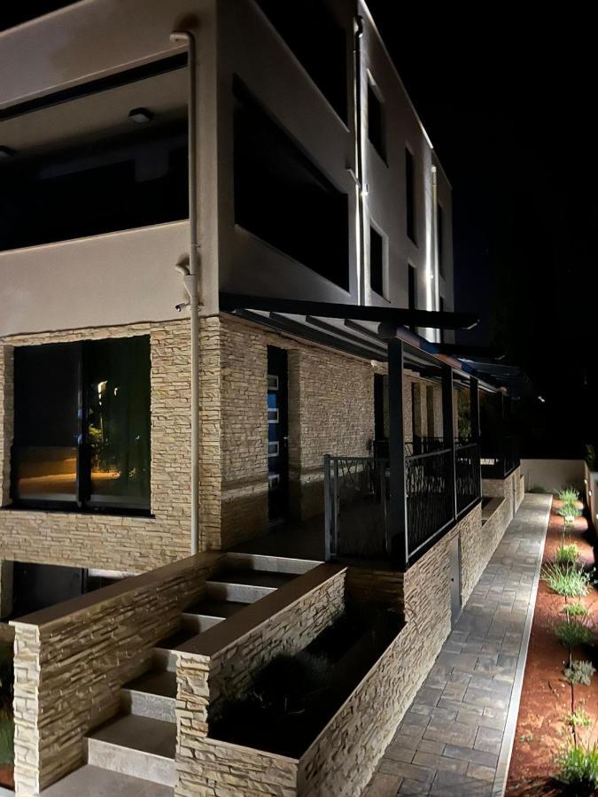 Apartment Cube S
